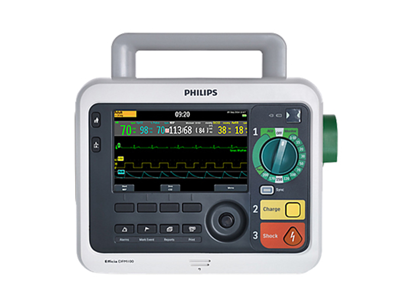 Tecnologia comprovada e aprovada, o Cardioversor e Desfibrilador Philips - o Efficia DFM100 - foi projetado para ajudá-lo a atender às demandas de cuidado do paciente no ambiente pré-hospitalar e hospitalar. 