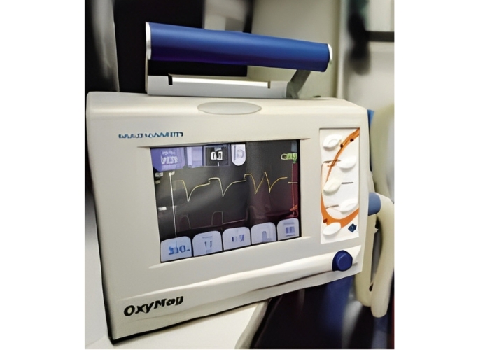 A COMAHO trabalha com o Ventilador Pulmonar OXYMAG, indicado para pacientes neonatais, pediátricos e adultos. Compacto e ideal para transporte, oferece monitoramento completo e alta autonomia. Saiba mais! 